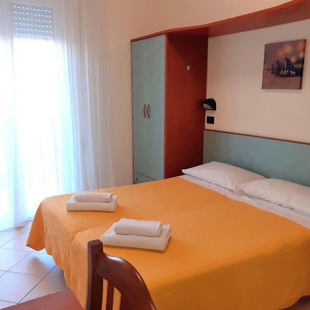 Hotel Brooklyn Rimini Dış mekan fotoğraf